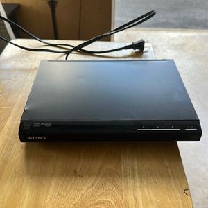 DVD player